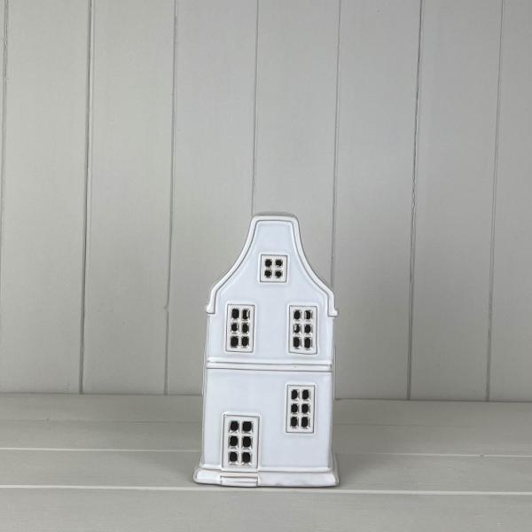White Ceramic House Ornament with LED (14.5cm)