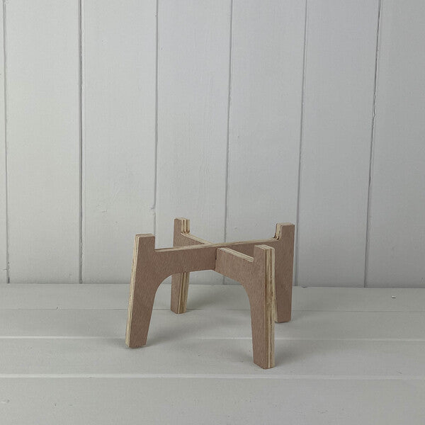 Medium Natural Slot-together (Flat Pack) Plant Stand for 14cm Pot (H10cm D18cm)