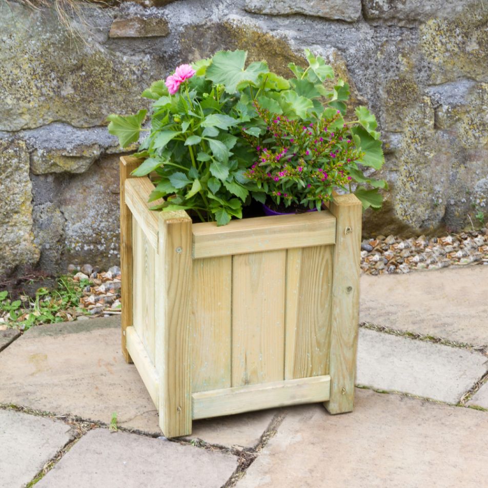 Holywell Square Planter Set