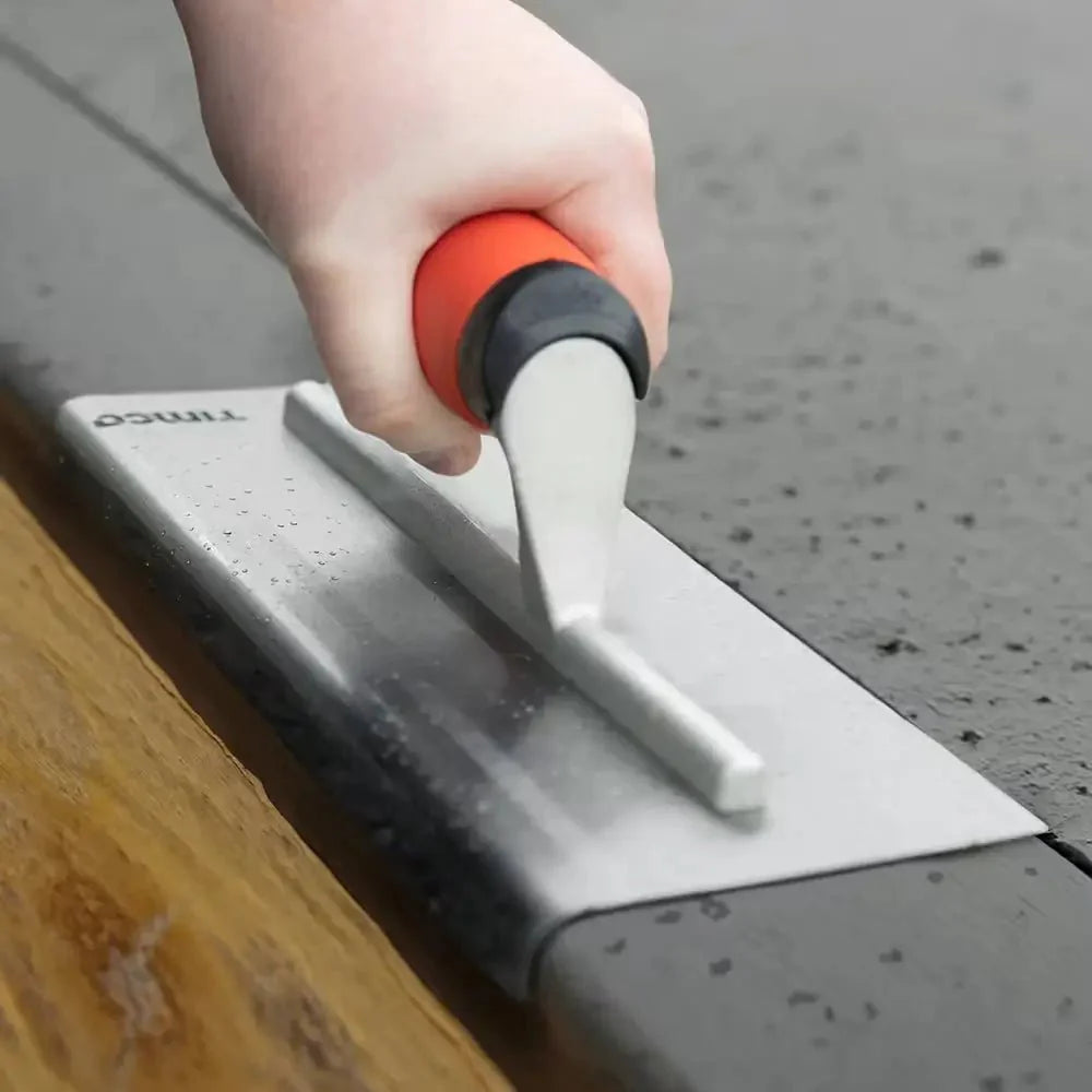 Radius Edging Trowel 4 x 10"