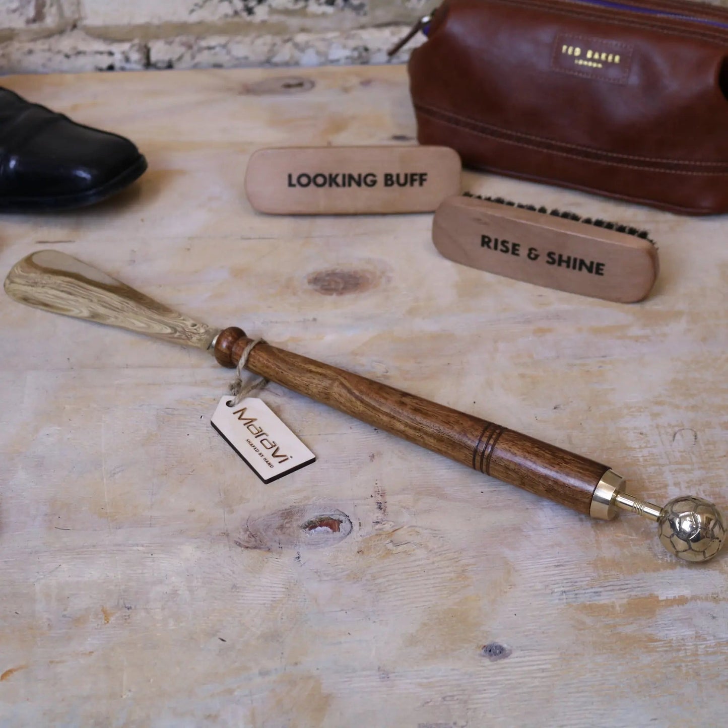Kalanka Long Shoe Horn Wooden Brass Sports Ball Top 46cm