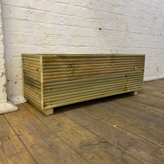 Large Wooden Decking Planter – 88 × 35 × 33 cm