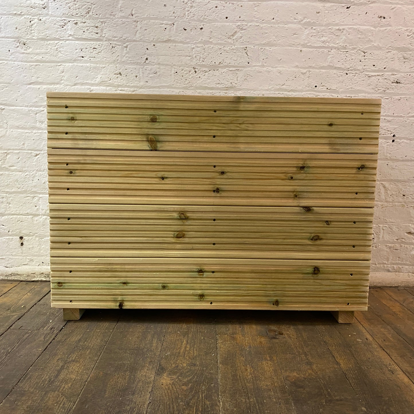 Tall Wooden Decking Planter – 88 × 35 × 63 cm