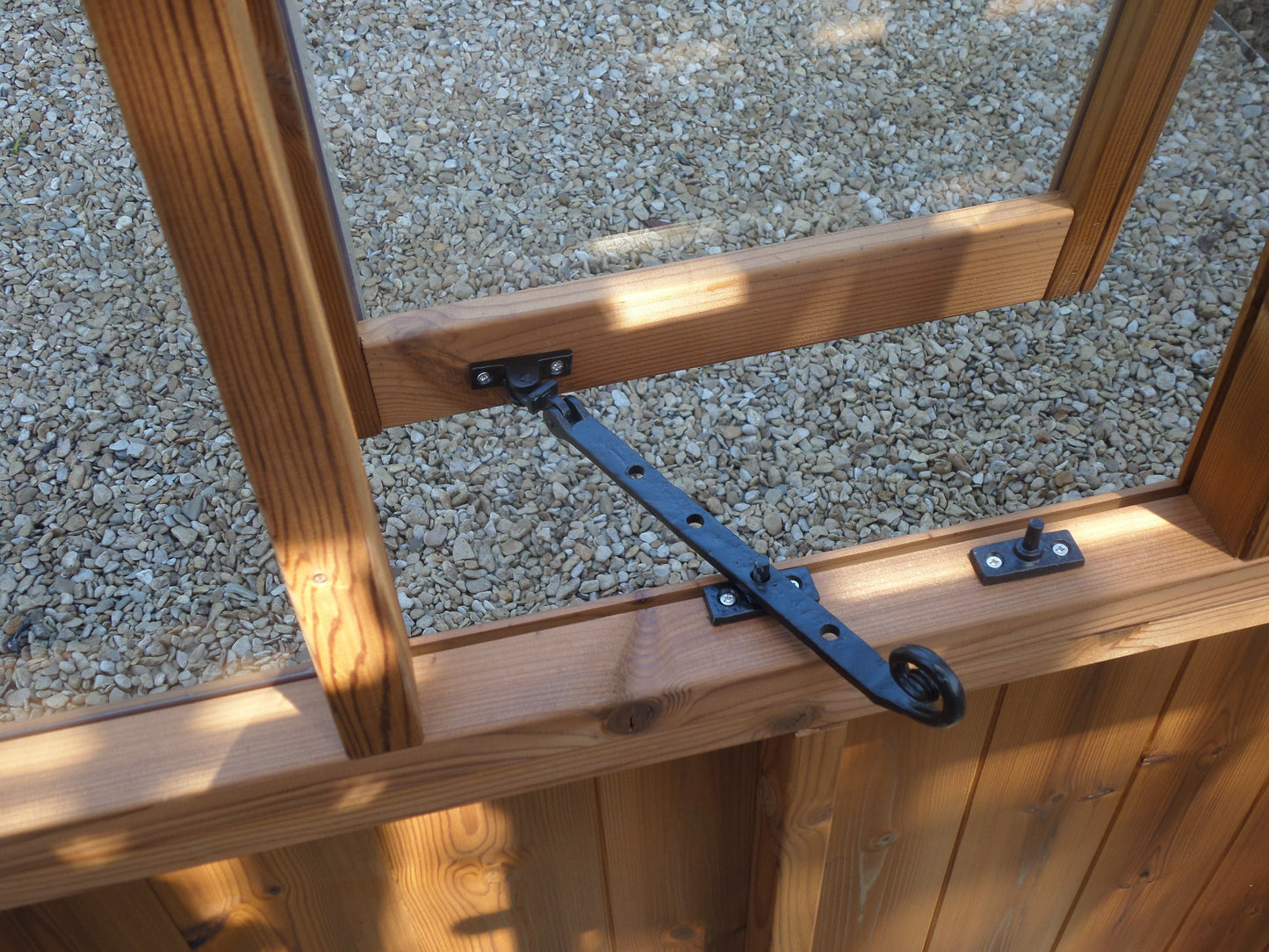 The Eagle Greenhouse 8'3 x 6'7