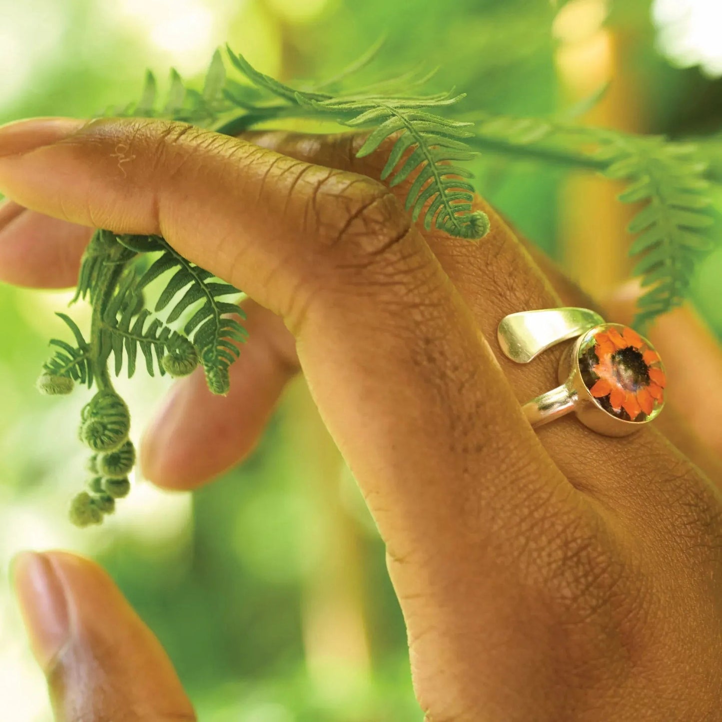 Sunflower jewellery by  Shrieking Violet® Sterling silver adjustable ring with a real flower. Ideal gift for a special friend, mum, wife
