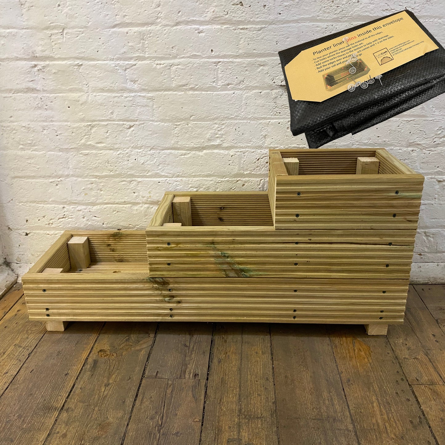 Three-Tier Wooden Decking Planter – 88 × 35 × 48 cm