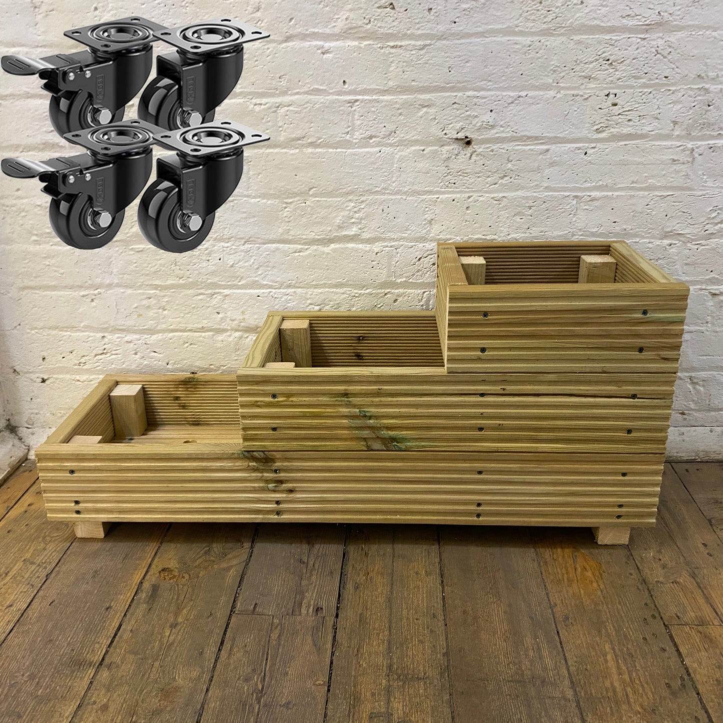 Three-Tier Wooden Decking Planter – 88 × 35 × 48 cm