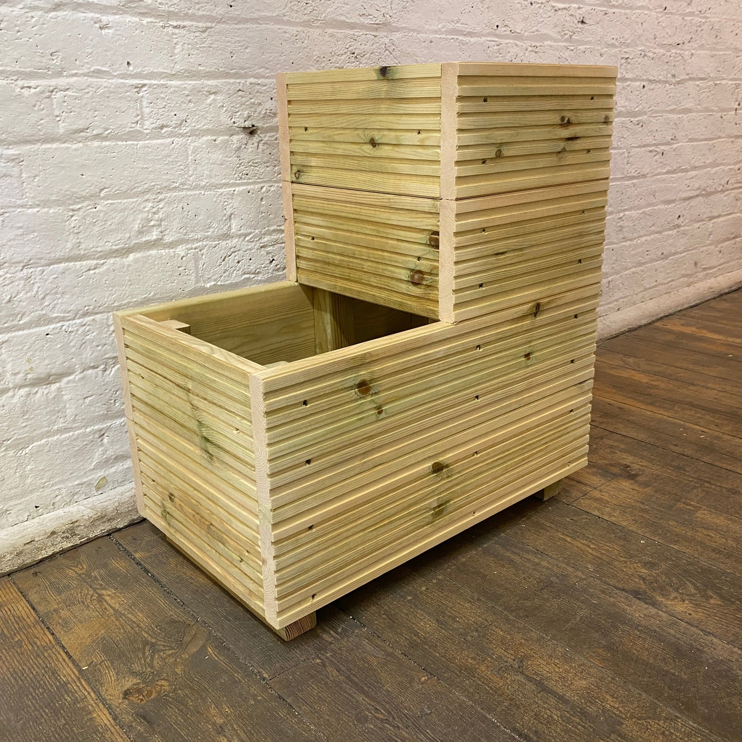 Small 2-Tiered Garden Steps Planter – Pressure-Treated Outdoor Wooden Planter 57 × 35 × 63 cm