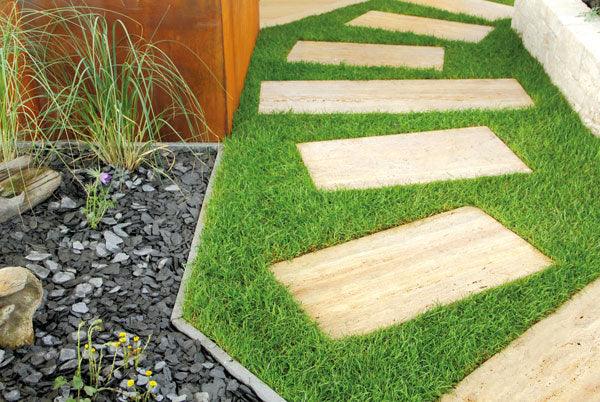 40mm Blue Slate Chippings