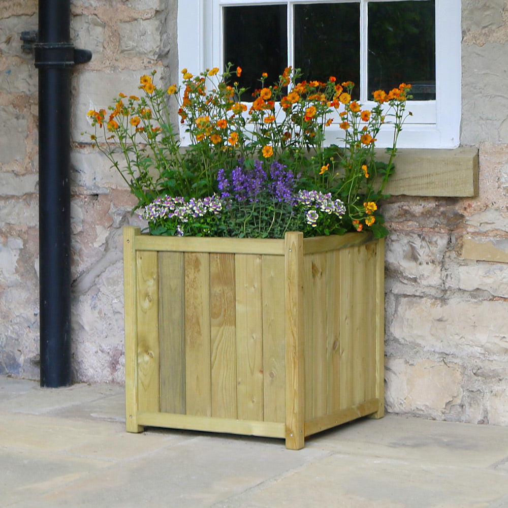 Holywell Square Planter Set