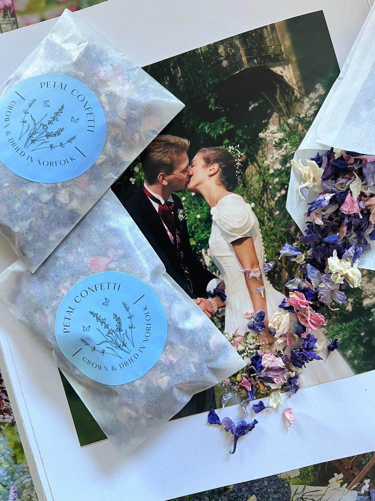 Larkspur Confetti (Mixed Colours) 4g