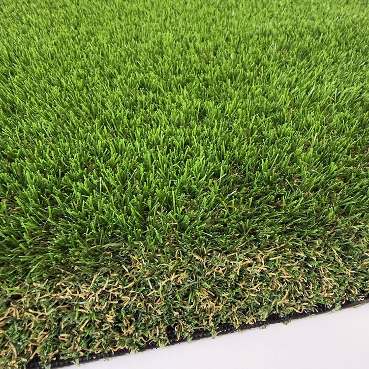 London 38mm Artificial Grass