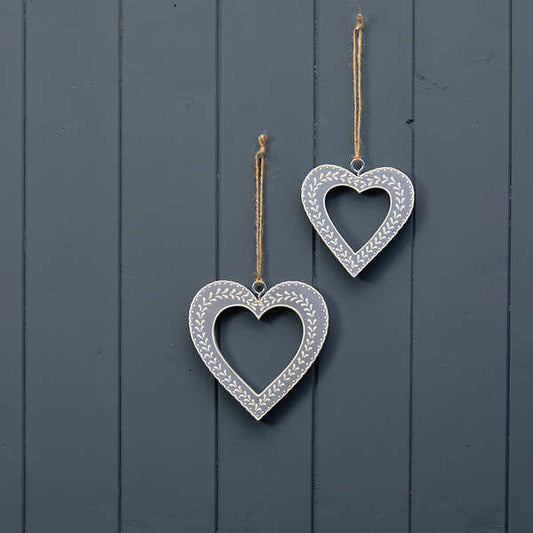 Hanging Grey Heart with White Kerry Work 12.5x1x13cm