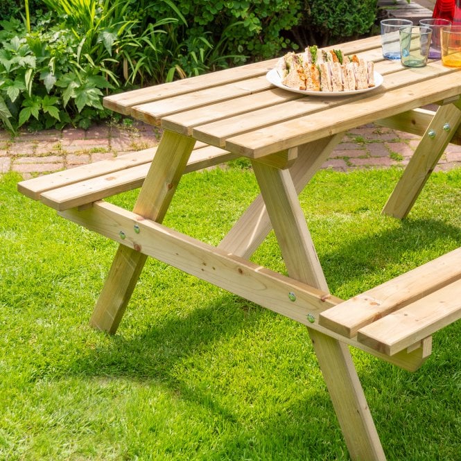 Rowlinson Traditional Picnic Table 1.5m